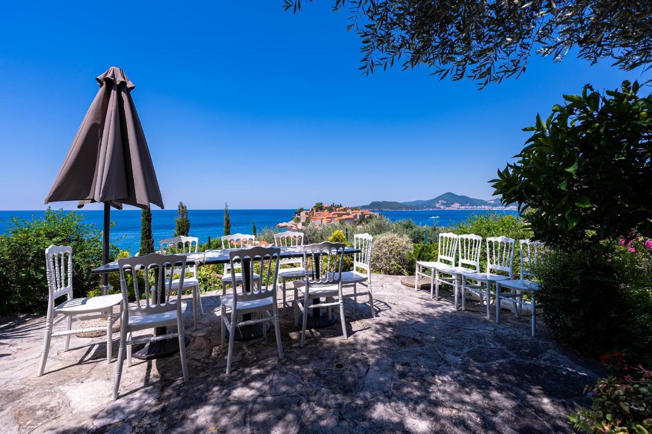 Sun Rose Apartments Sveti Stefan Exteriör bild