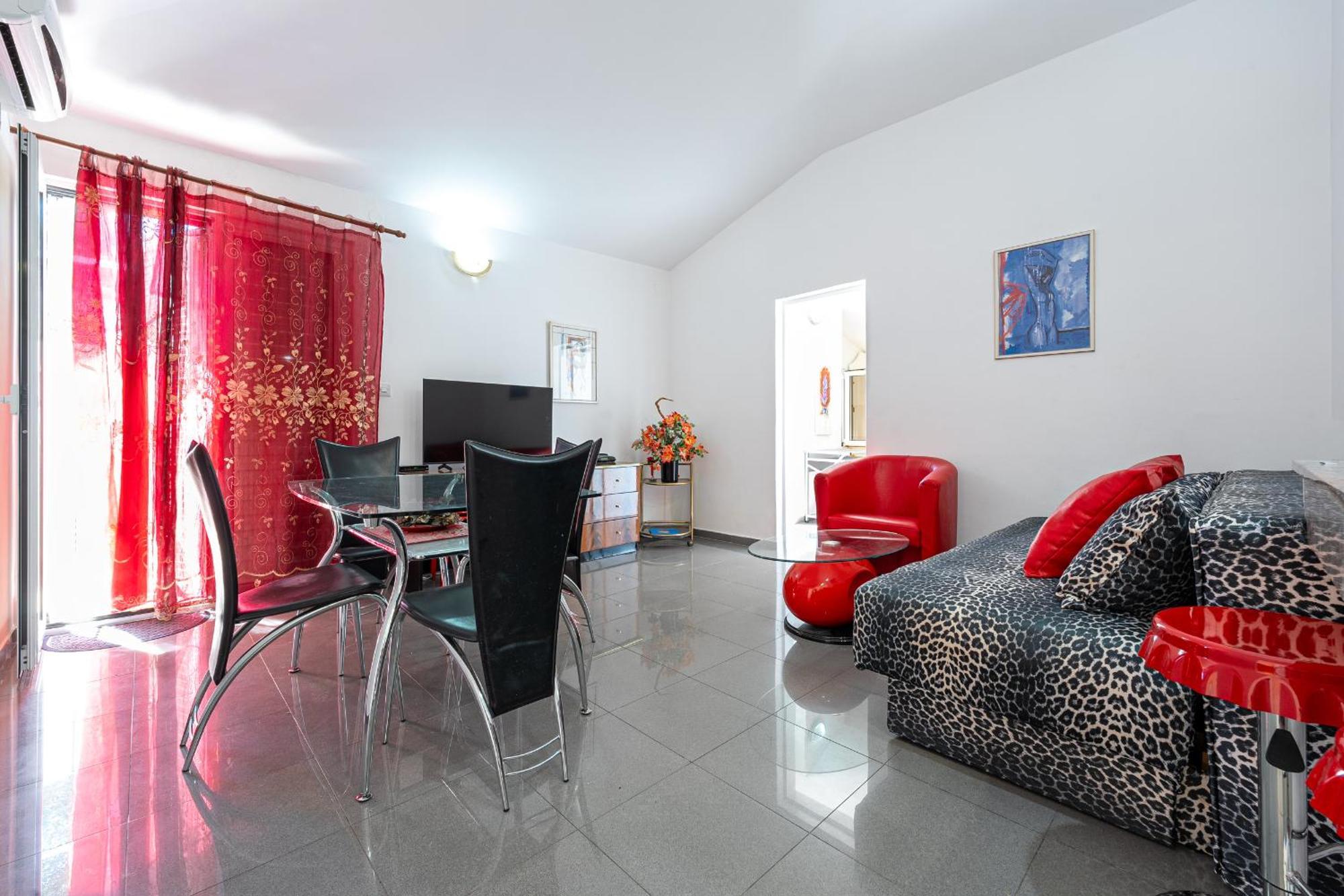 Sun Rose Apartments Sveti Stefan Rum bild