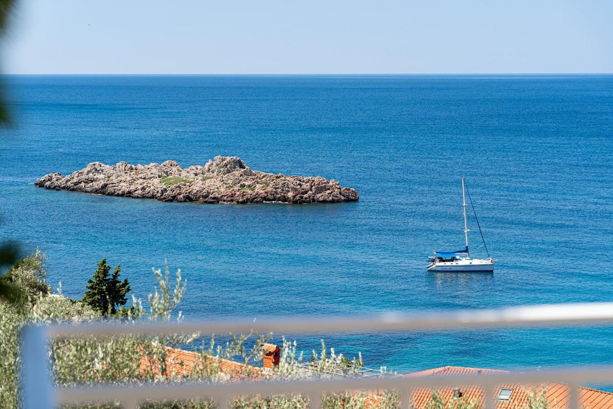 Sun Rose Apartments Sveti Stefan Rum bild