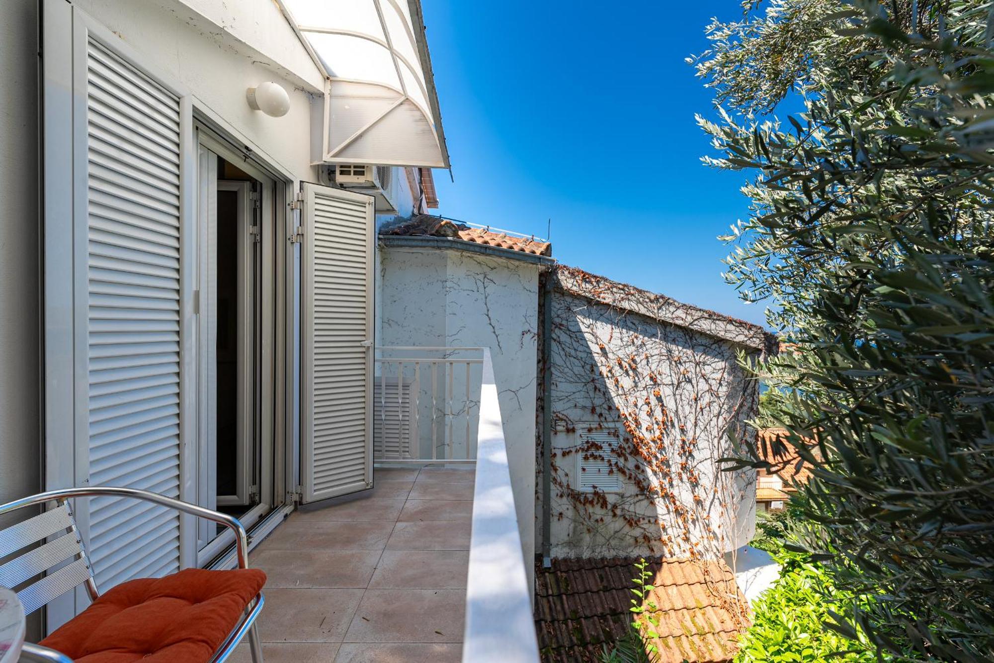 Sun Rose Apartments Sveti Stefan Rum bild